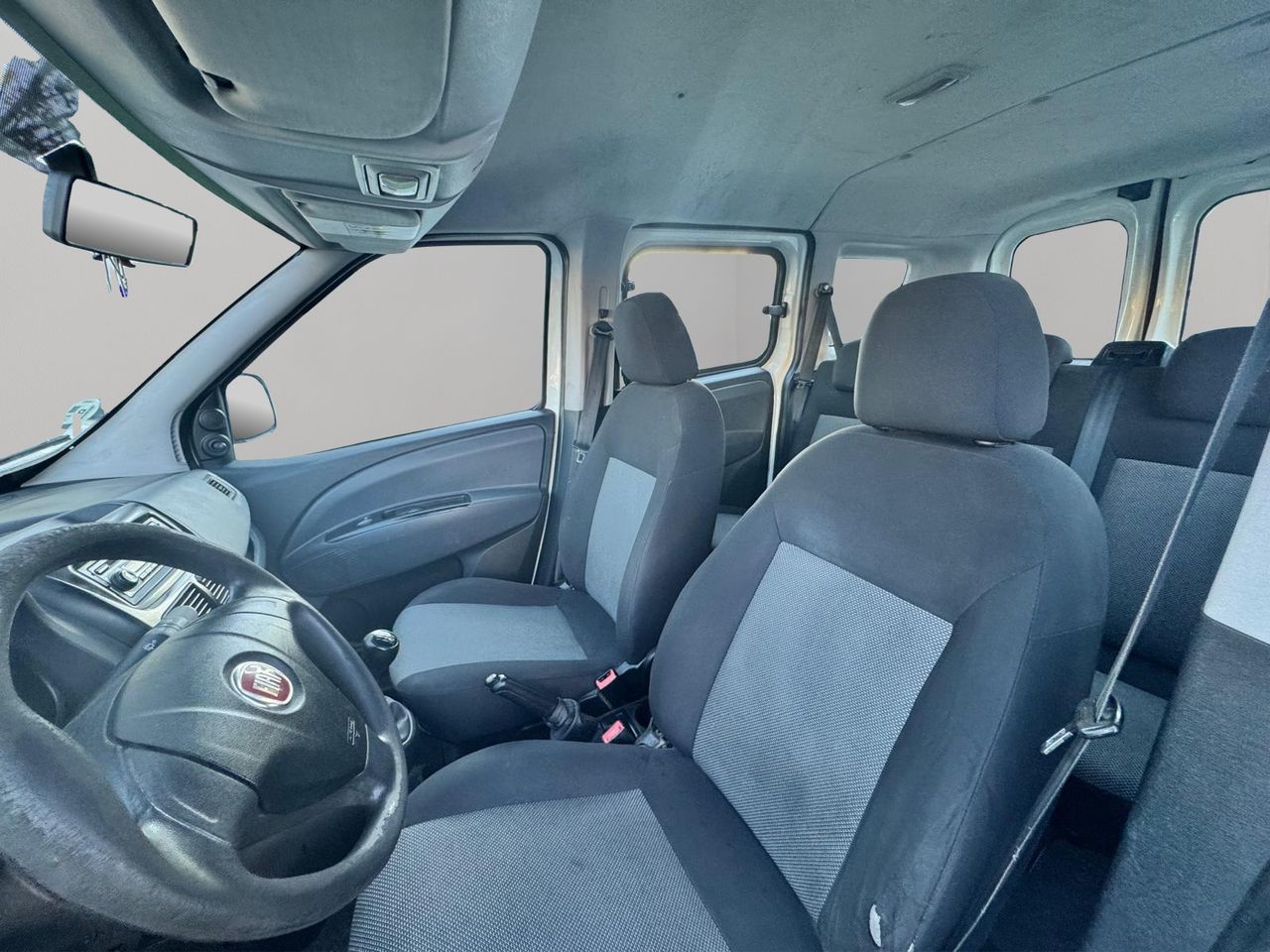 Fiat Doblò Dobló Panorama Active 1.3 Multijet 90 - Foto 9