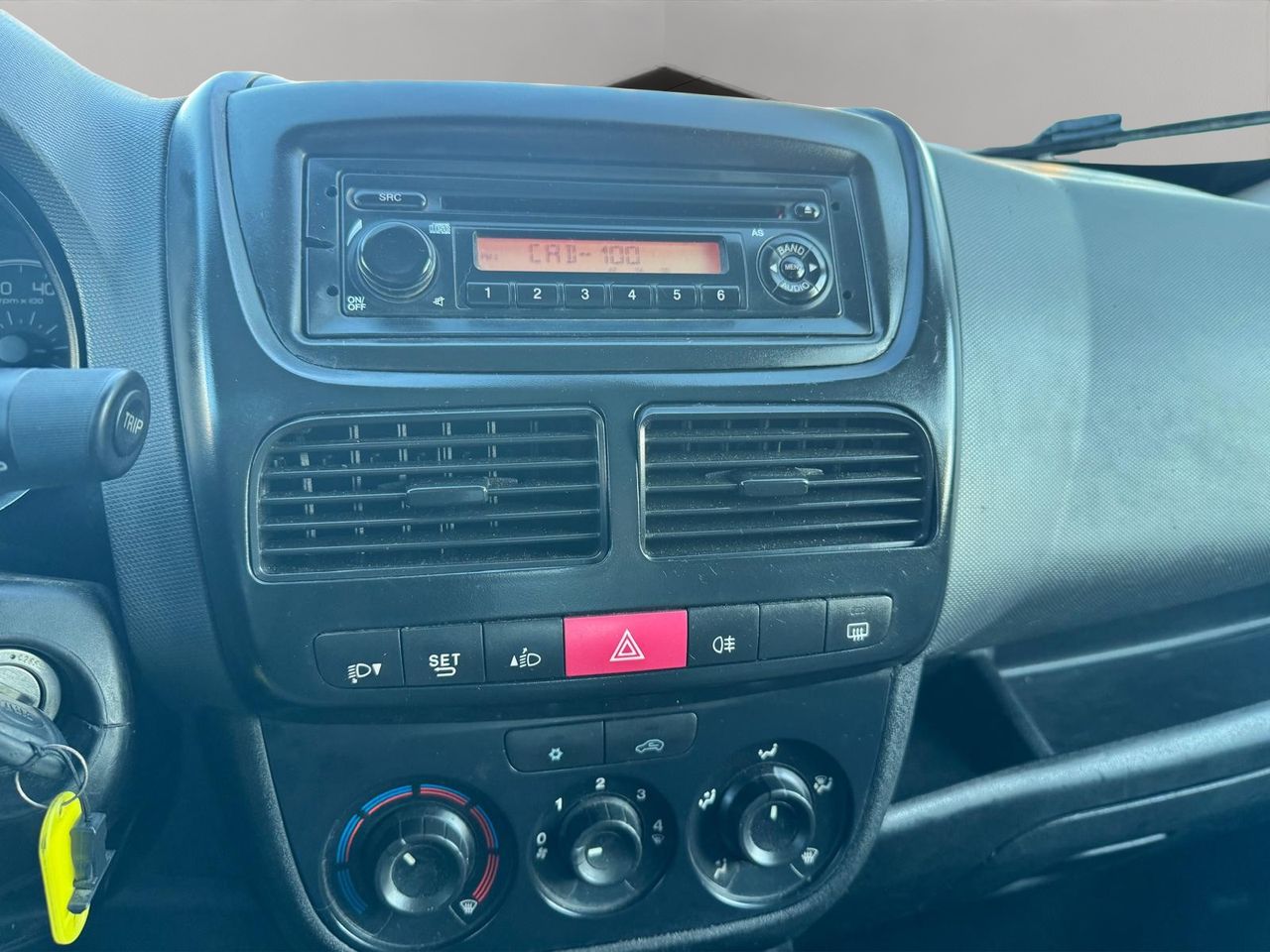 Fiat Doblò Dobló Panorama Active 1.3 Multijet 90 - Foto 15