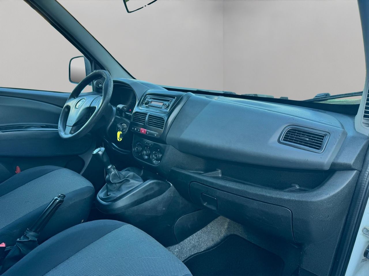 Fiat Doblò Dobló Panorama Active 1.3 Multijet 90 - Foto 12