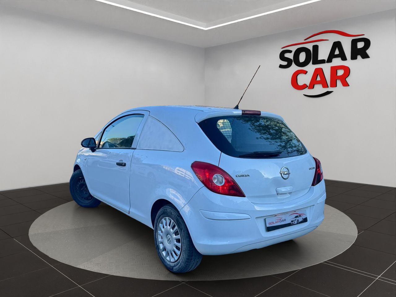 Opel Corsa 3p Expression 1.3 CDTi ecoFLEX 75 CV - Foto 20