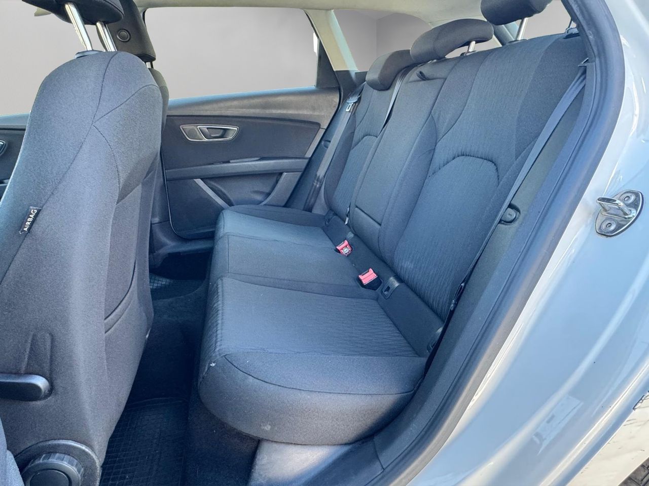 Seat Leon León ST 1.6 TDI 105 CV Start&Stop Reference - Foto 26