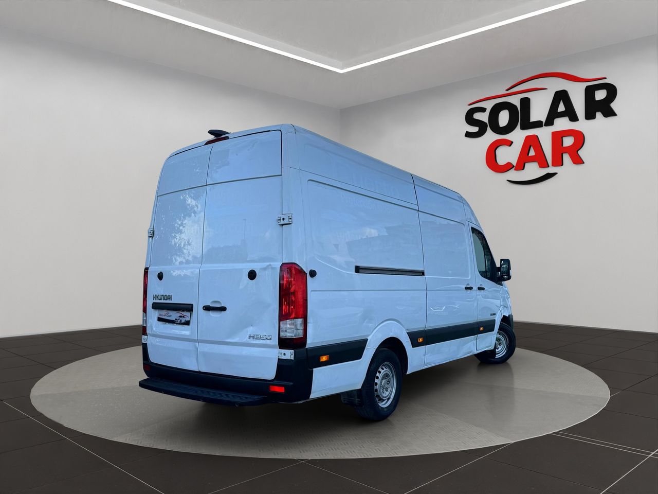 Hyundai H350 2.5 CRDi 110kW 150CV 6.2m Essence - Foto 19