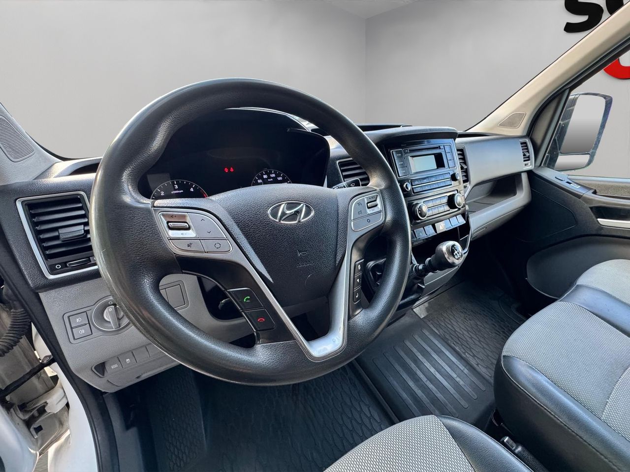 Hyundai H350 2.5 CRDi 110kW 150CV 6.2m Essence - Foto 16