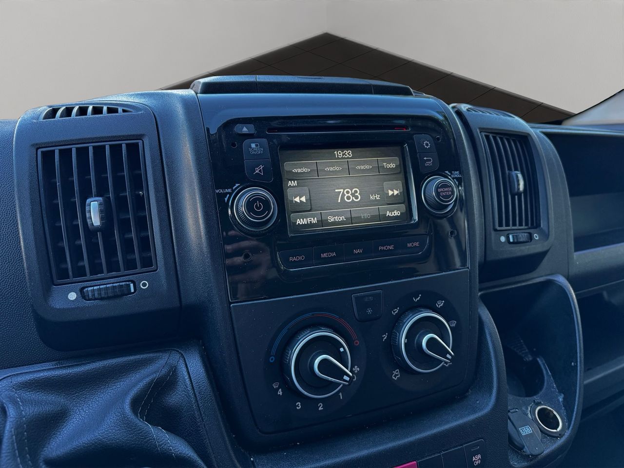 Peugeot Boxer 2.0 130CV  L2H2 BLUEHDI - Foto 16