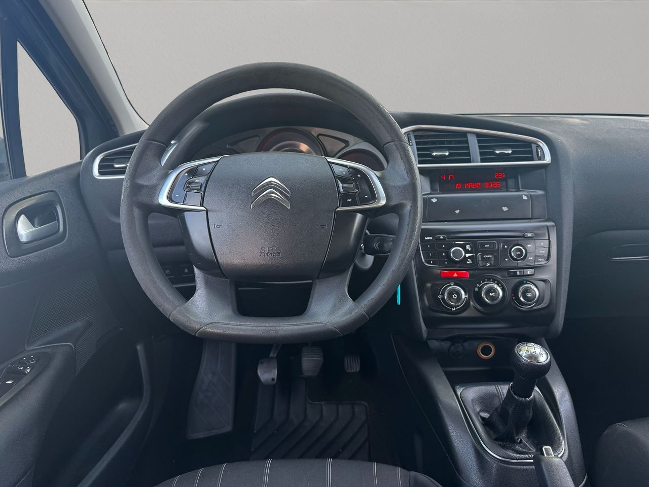 Citroën C4 PureTech 110 Live - Foto 17