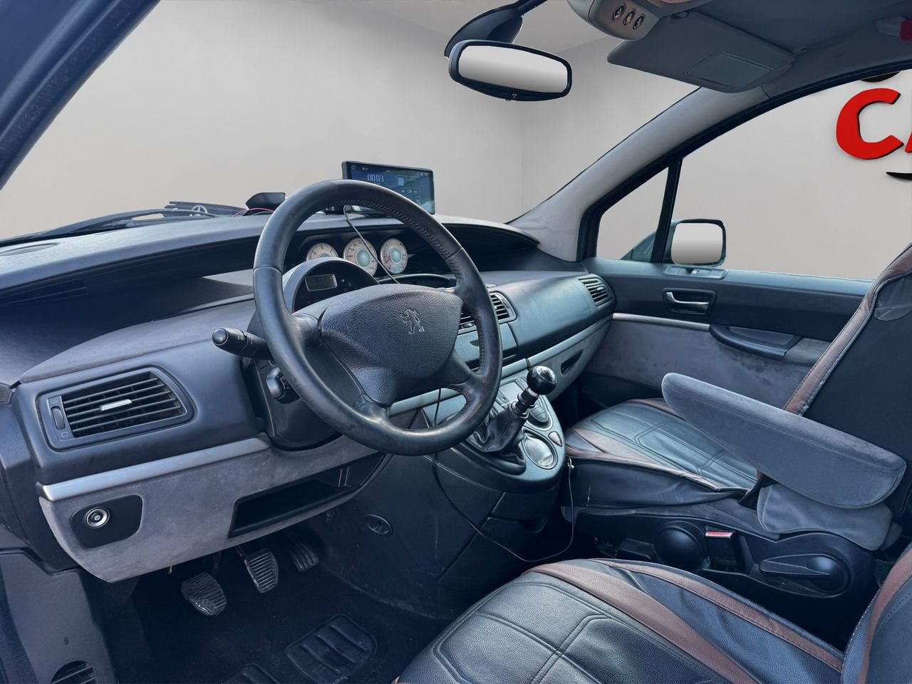 Peugeot 807 Premium 2.2 HDi 170 FAP - Foto 8