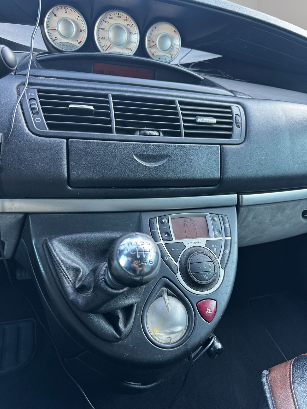 Peugeot 807 Premium 2.2 HDi 170 FAP - Foto 16