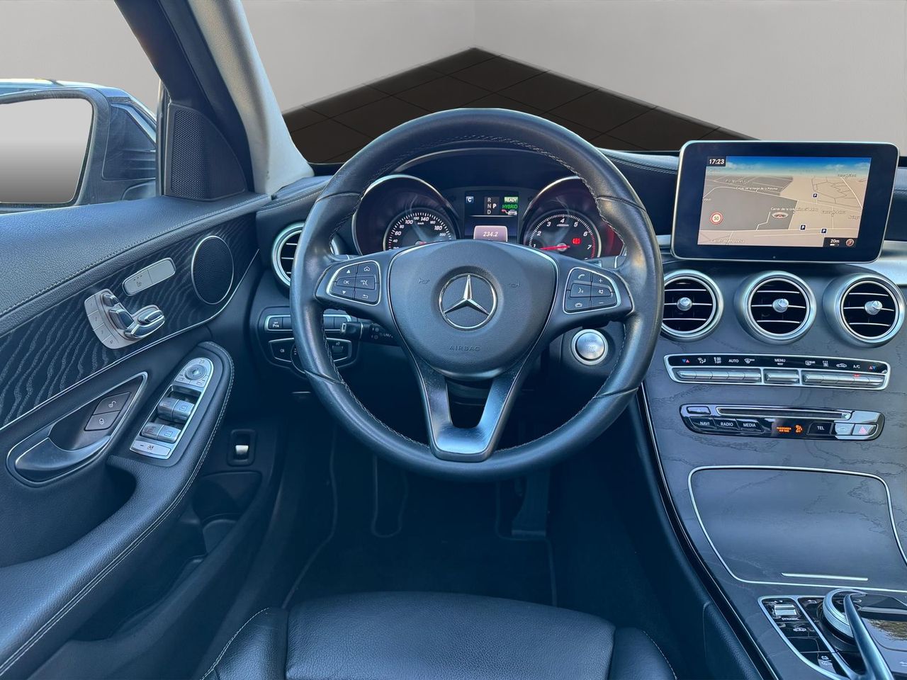 Mercedes Clase C C 350 e - Foto 26