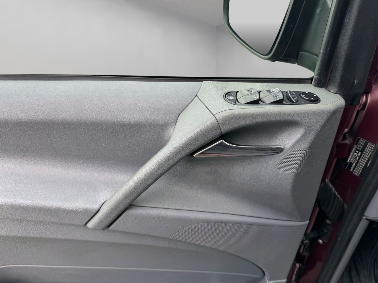Mercedes Vito 115 CDI Combi Larga - Foto 17