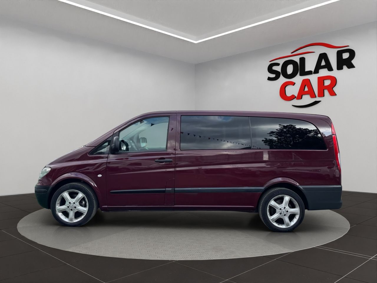 Mercedes Vito 115 CDI Combi Larga - Foto 6