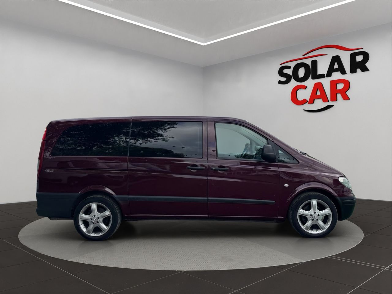 Mercedes Vito 115 CDI Combi Larga - Foto 5