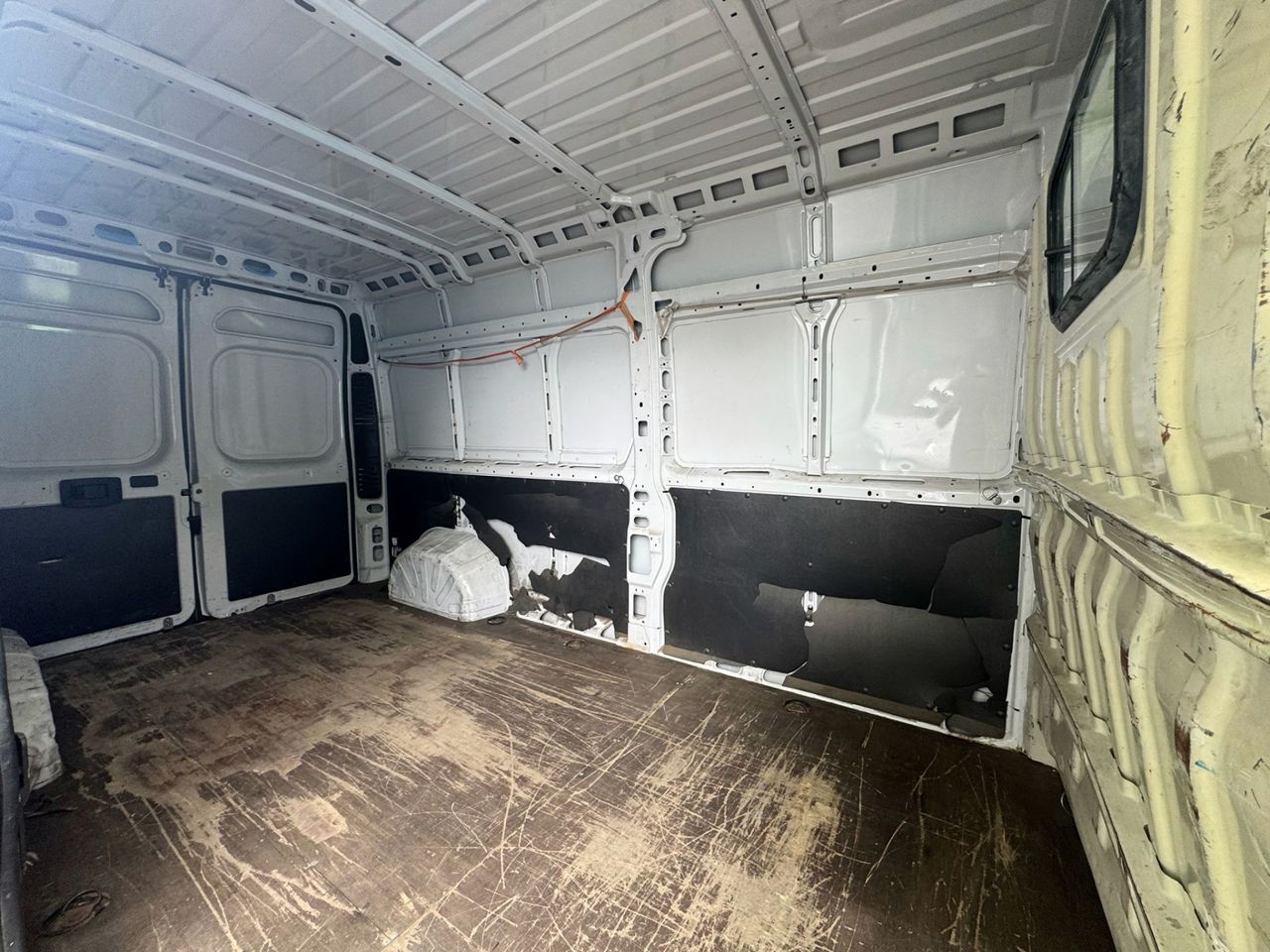 Fiat Ducato Furgon 35 Largo Alto 3.0 Mlijet 180cv - Foto 23