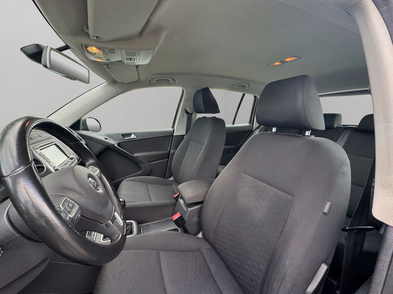 Volkswagen Tiguan Tiguan Advance 2.0 TDI 140 CV BlueMotion Technology 4x2 - Foto 9