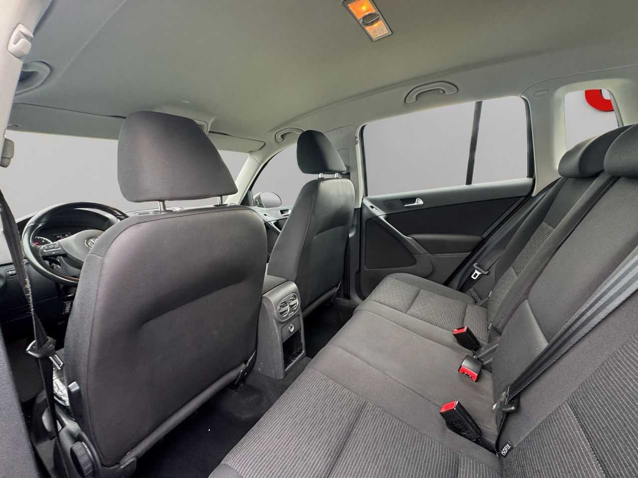 Volkswagen Tiguan Tiguan Advance 2.0 TDI 140 CV BlueMotion Technology 4x2 - Foto 24
