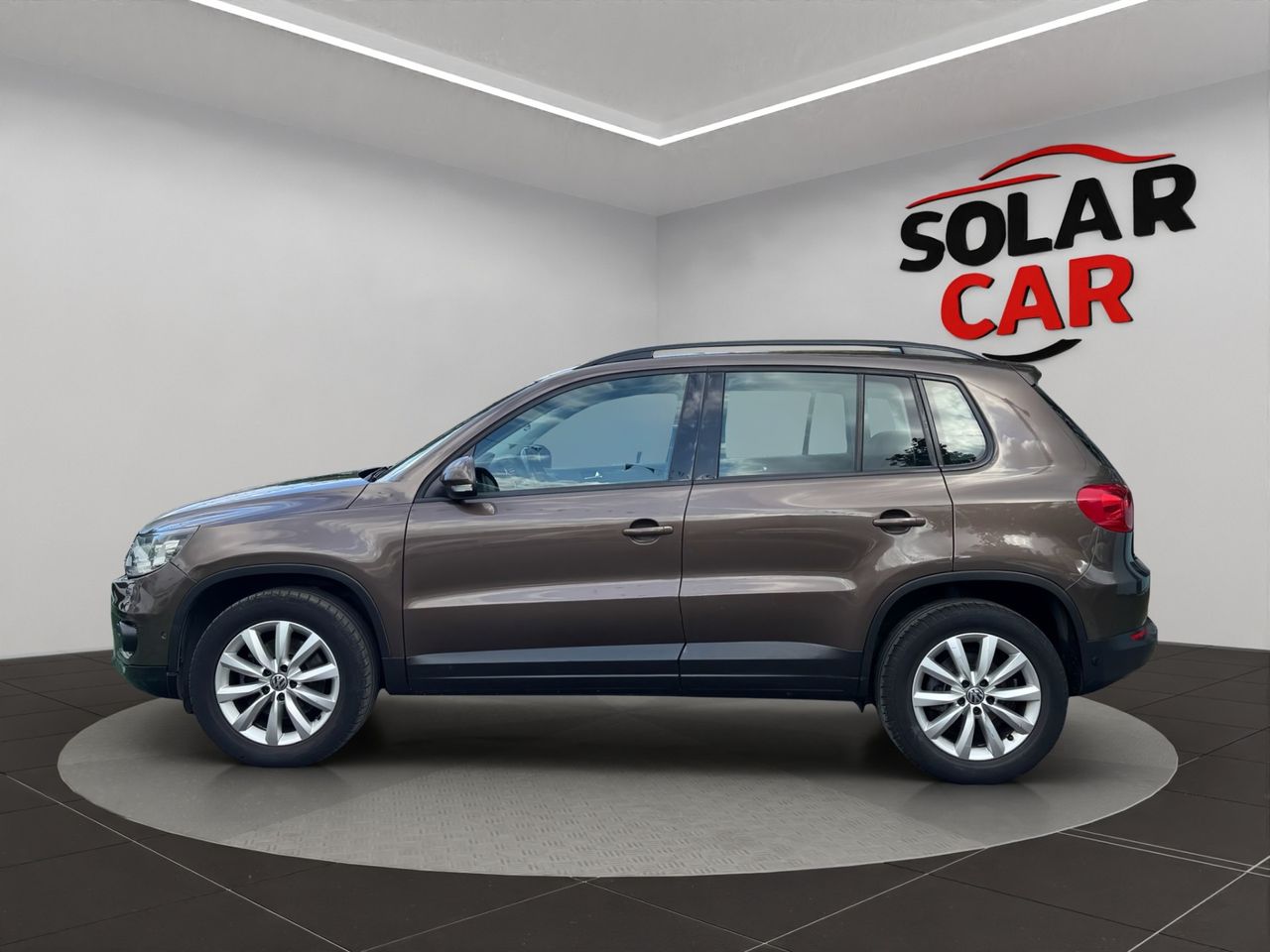 Volkswagen Tiguan Tiguan Advance 2.0 TDI 140 CV BlueMotion Technology 4x2 - Foto 6