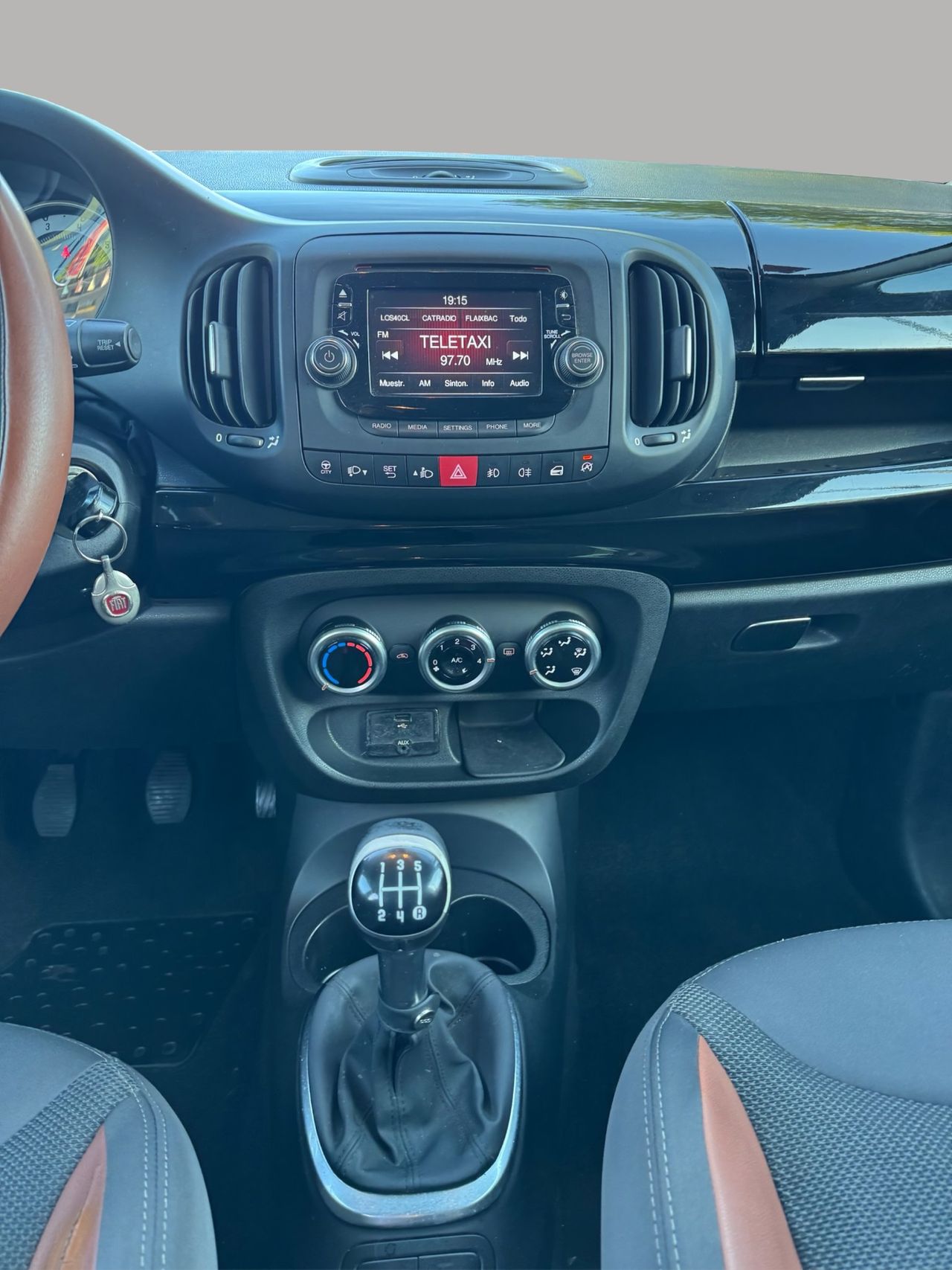 Fiat 500L 500L Trekking 1.3 16v MultiJet II 85 CV Start&Stop - Foto 16