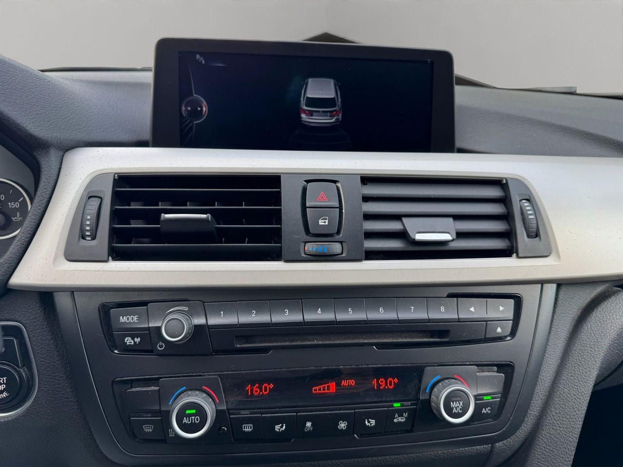 BMW Serie 3 320d EfficientDynamics Touring - Foto 15