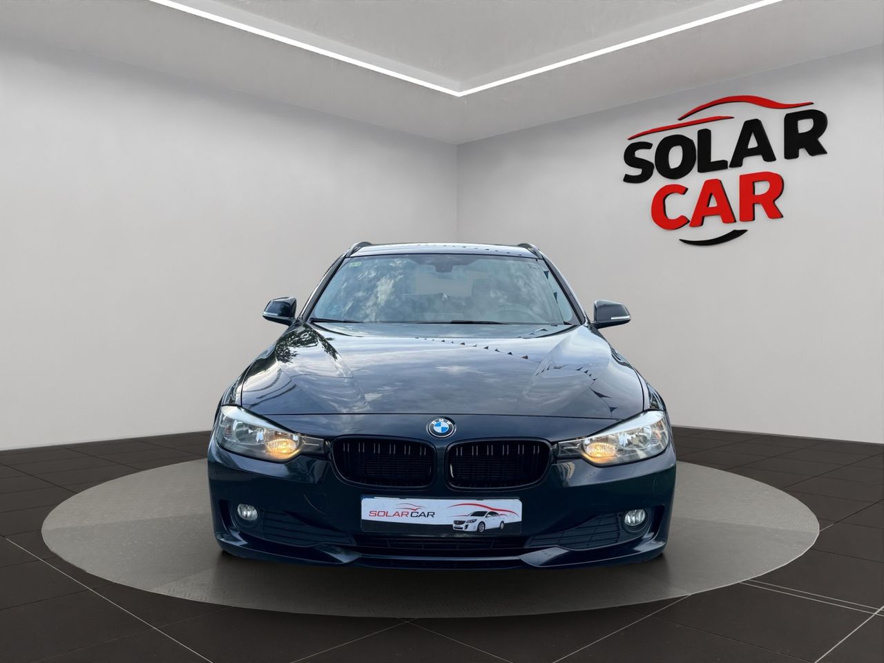 BMW Serie 3 320d EfficientDynamics Touring - Foto 3