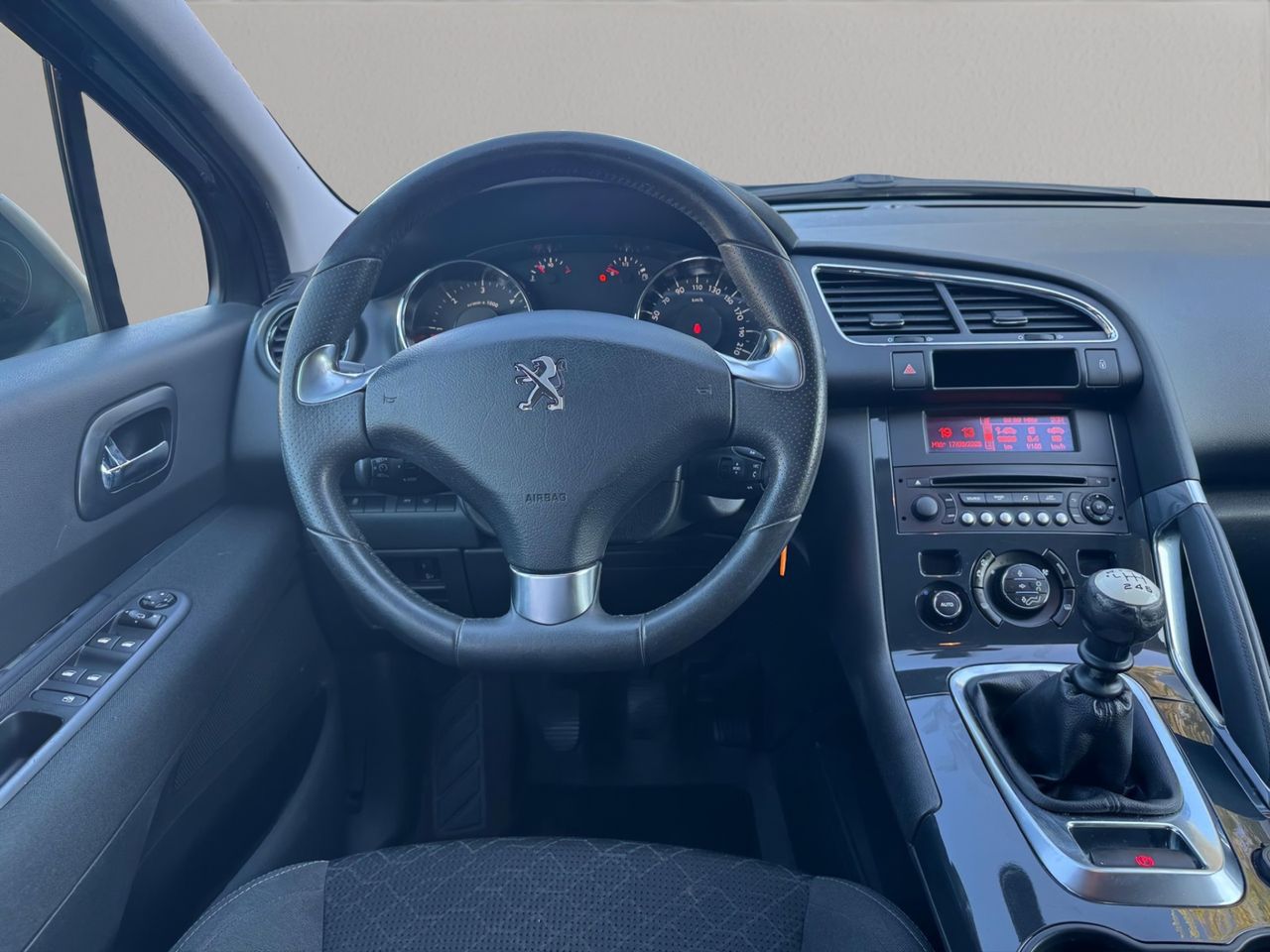 Peugeot 3008 Style 1.6 BlueHDi 120 - Foto 19