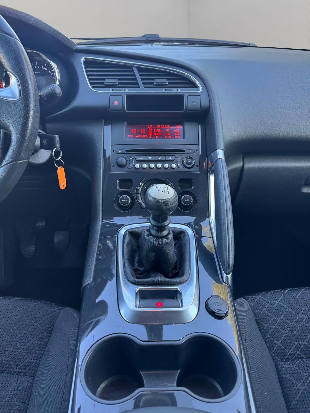 Peugeot 3008 Style 1.6 BlueHDi 120 - Foto 16