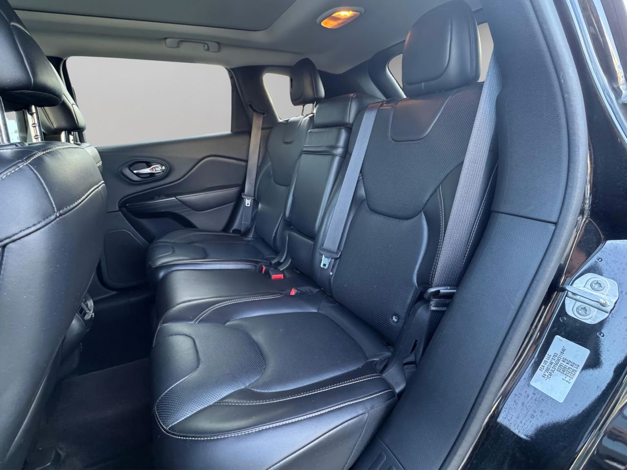 Jeep Cherokee 2.0 Diesel 140 CV Limited 4x2 - Foto 27