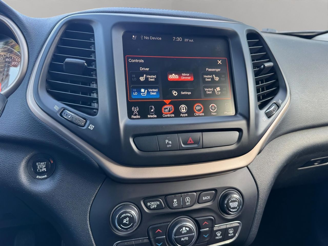 Jeep Cherokee 2.0 Diesel 140 CV Limited 4x2 - Foto 17