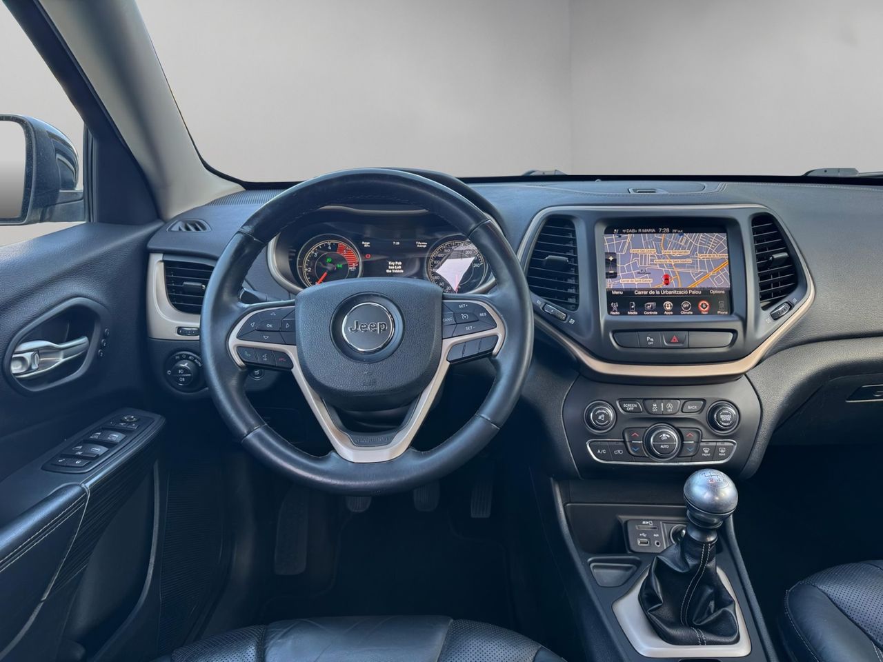 Jeep Cherokee 2.0 Diesel 140 CV Limited 4x2 - Foto 23