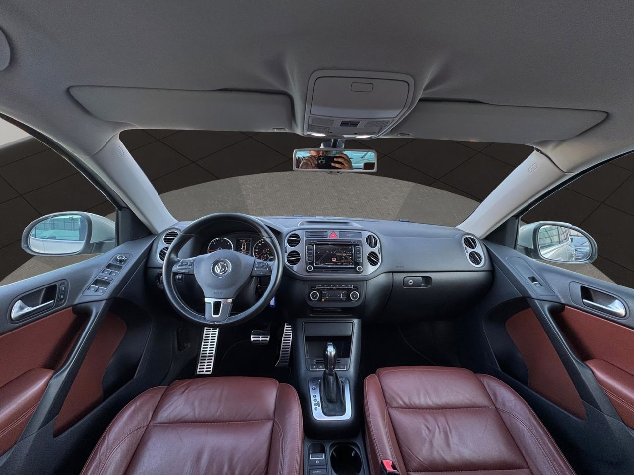 Volkswagen Tiguan +Motion 2.0 TDI 140 CV 4Motion DSG - Foto 23