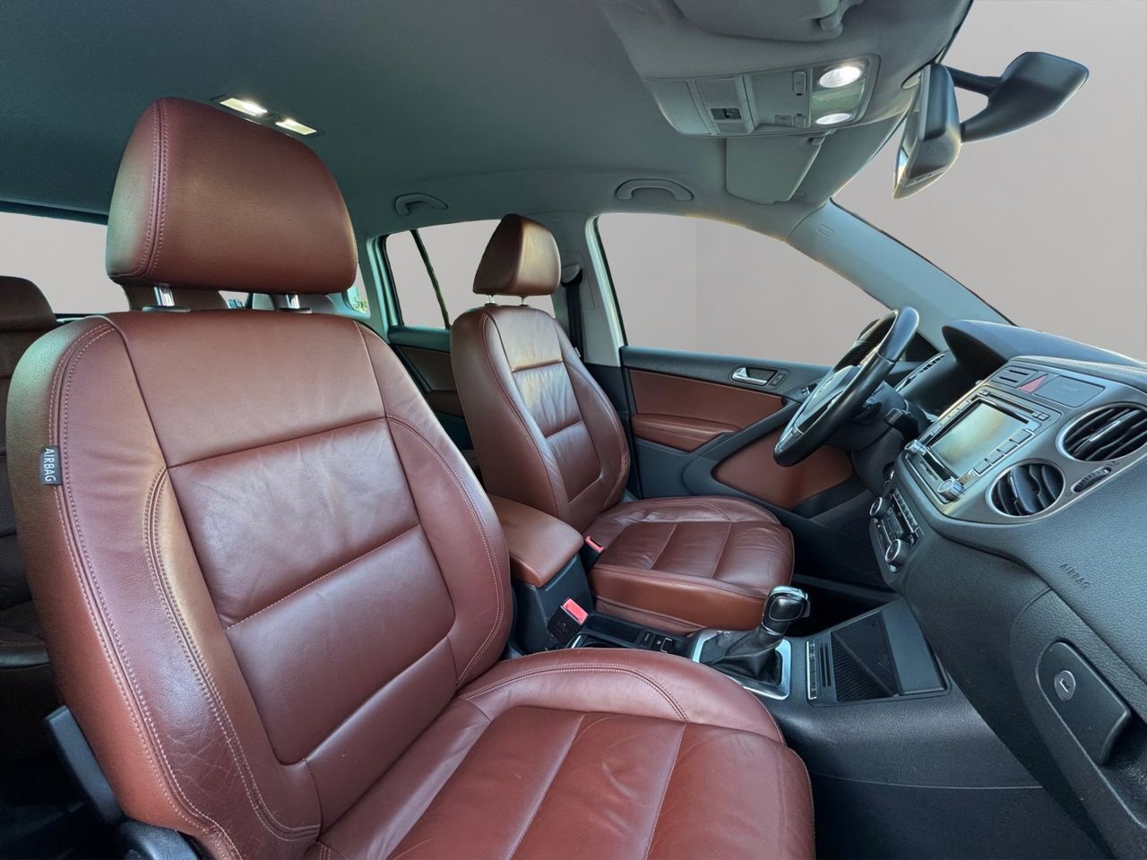 Volkswagen Tiguan +Motion 2.0 TDI 140 CV 4Motion DSG - Foto 12