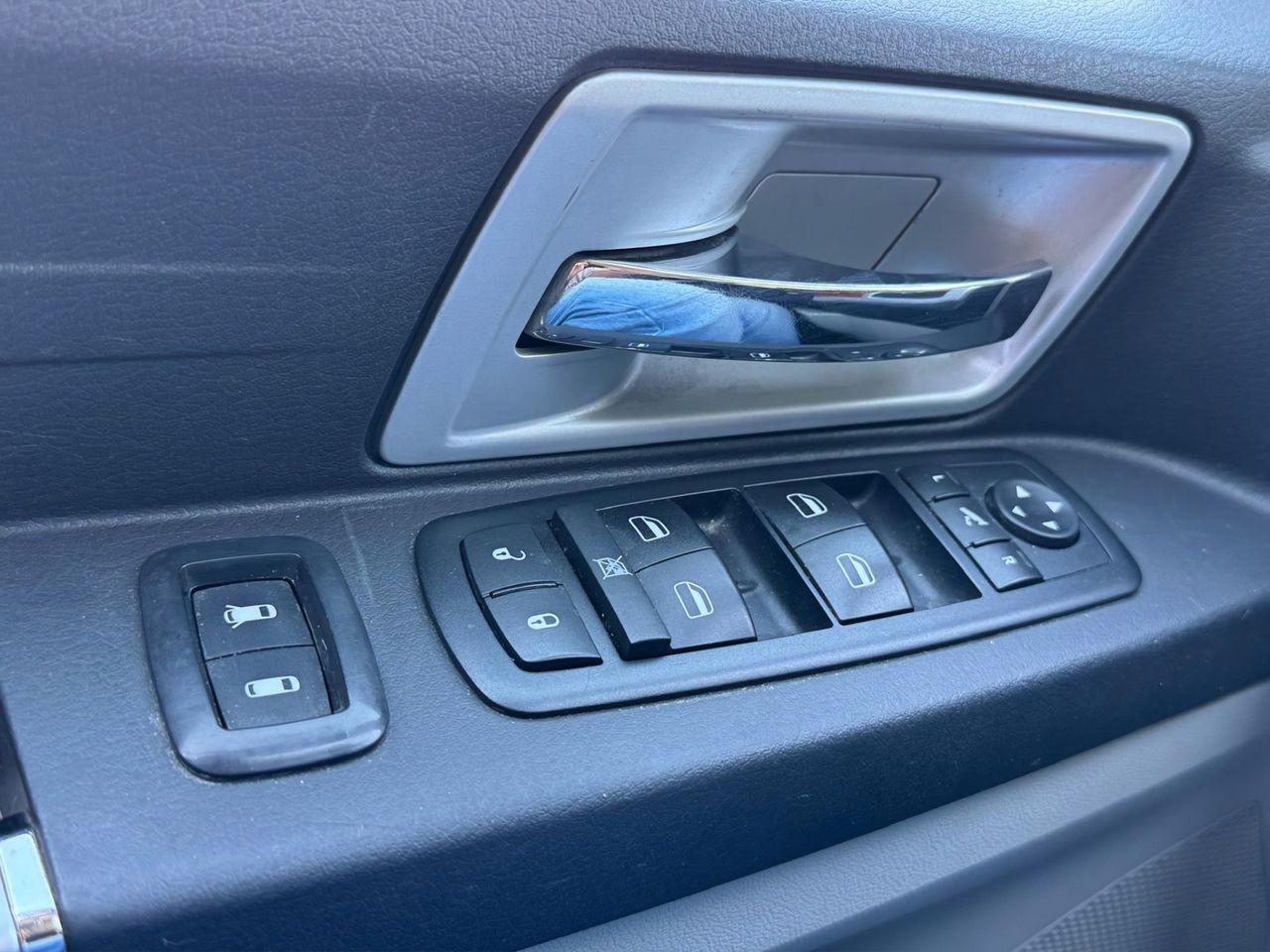 Chrysler Grand voyager Touring 2.8 CRD - Foto 18