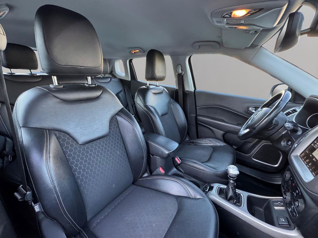 Jeep Compass Limited 1.4 MultiAir 103 kW - Foto 12