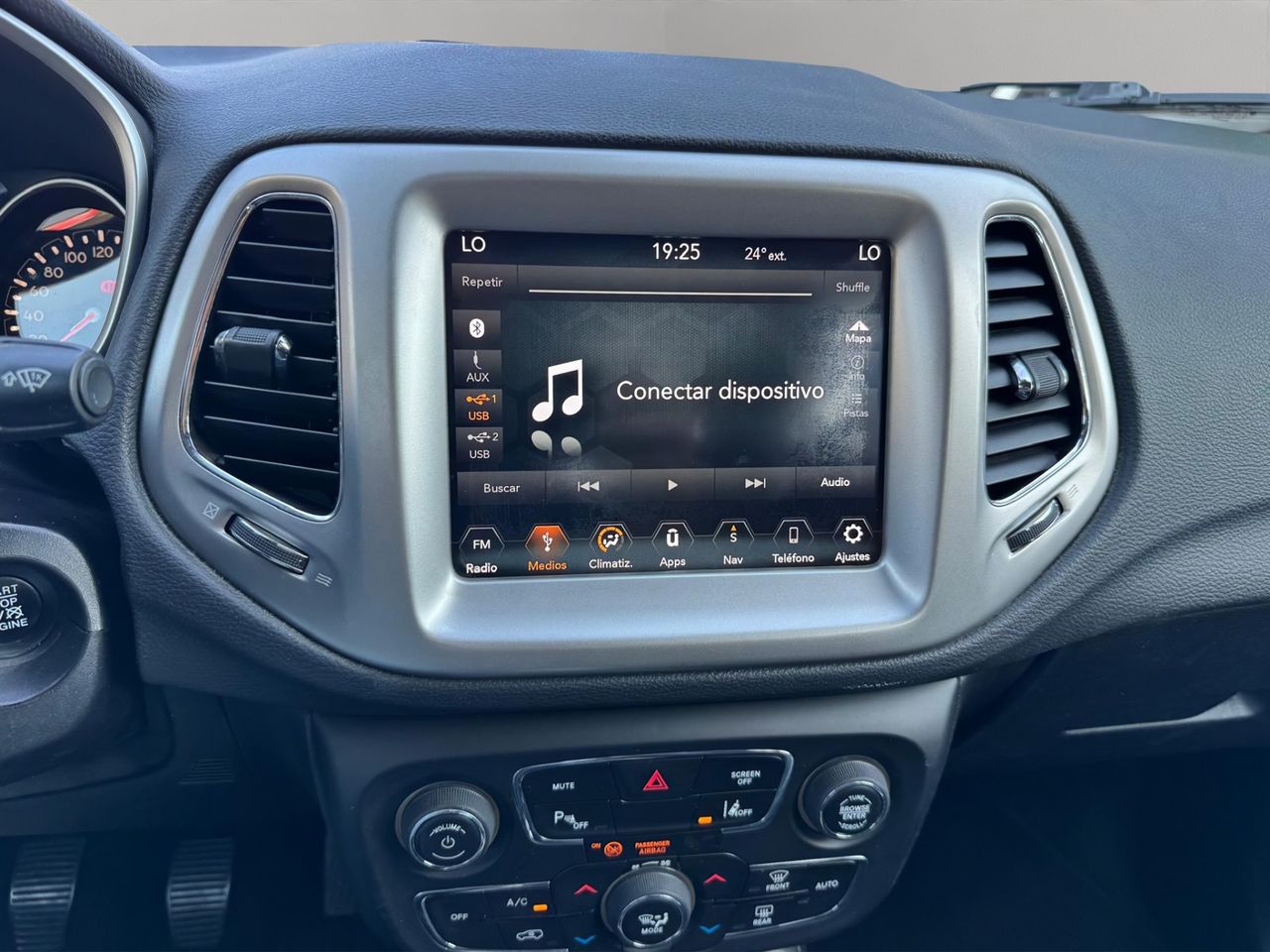 Jeep Compass Limited 1.4 MultiAir 103 kW - Foto 16
