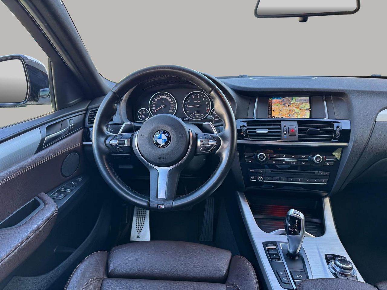 BMW X4 xDrive20i - Foto 24