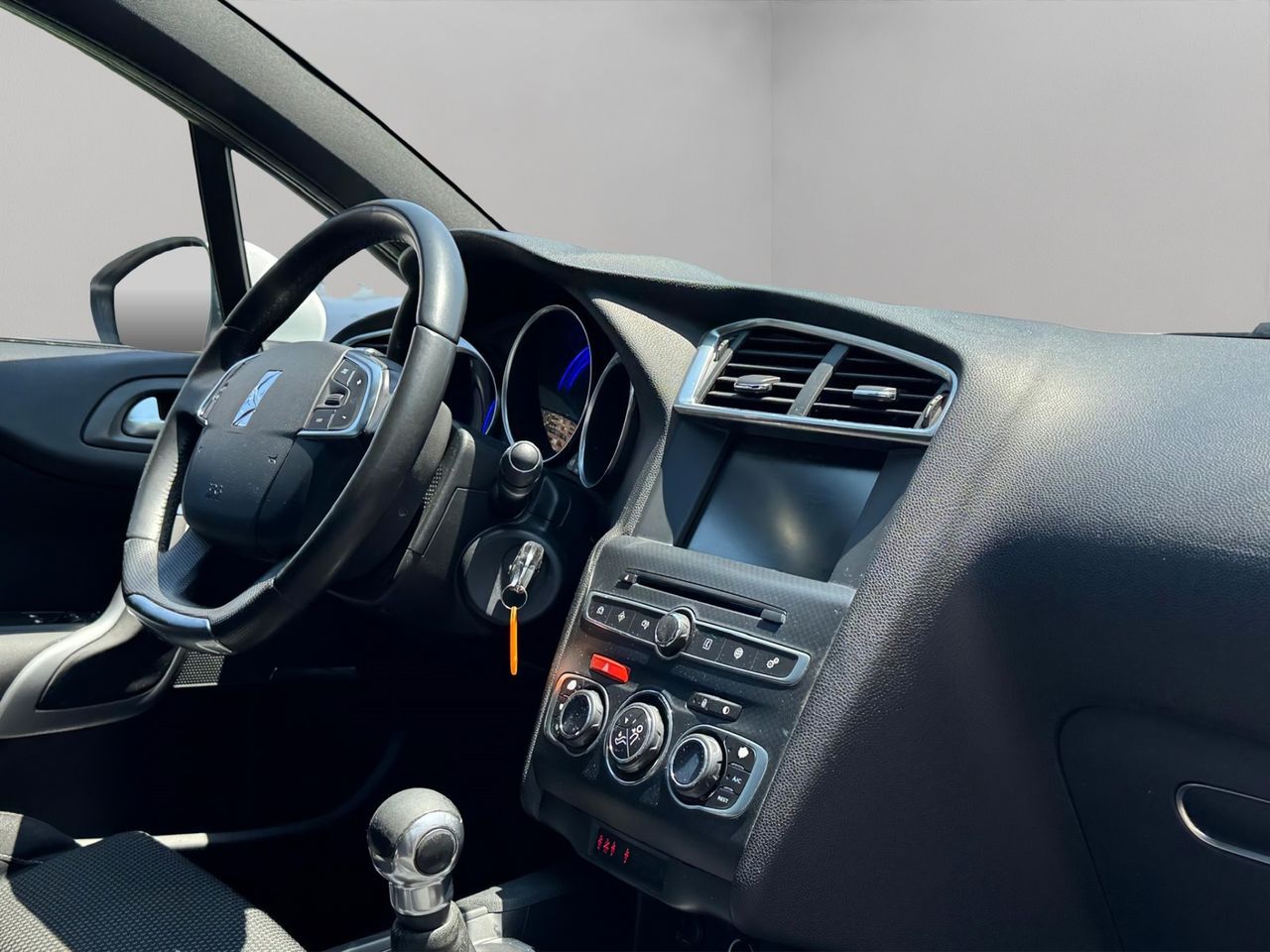 DS DS 4 BlueHDi 100 Desire - Foto 10