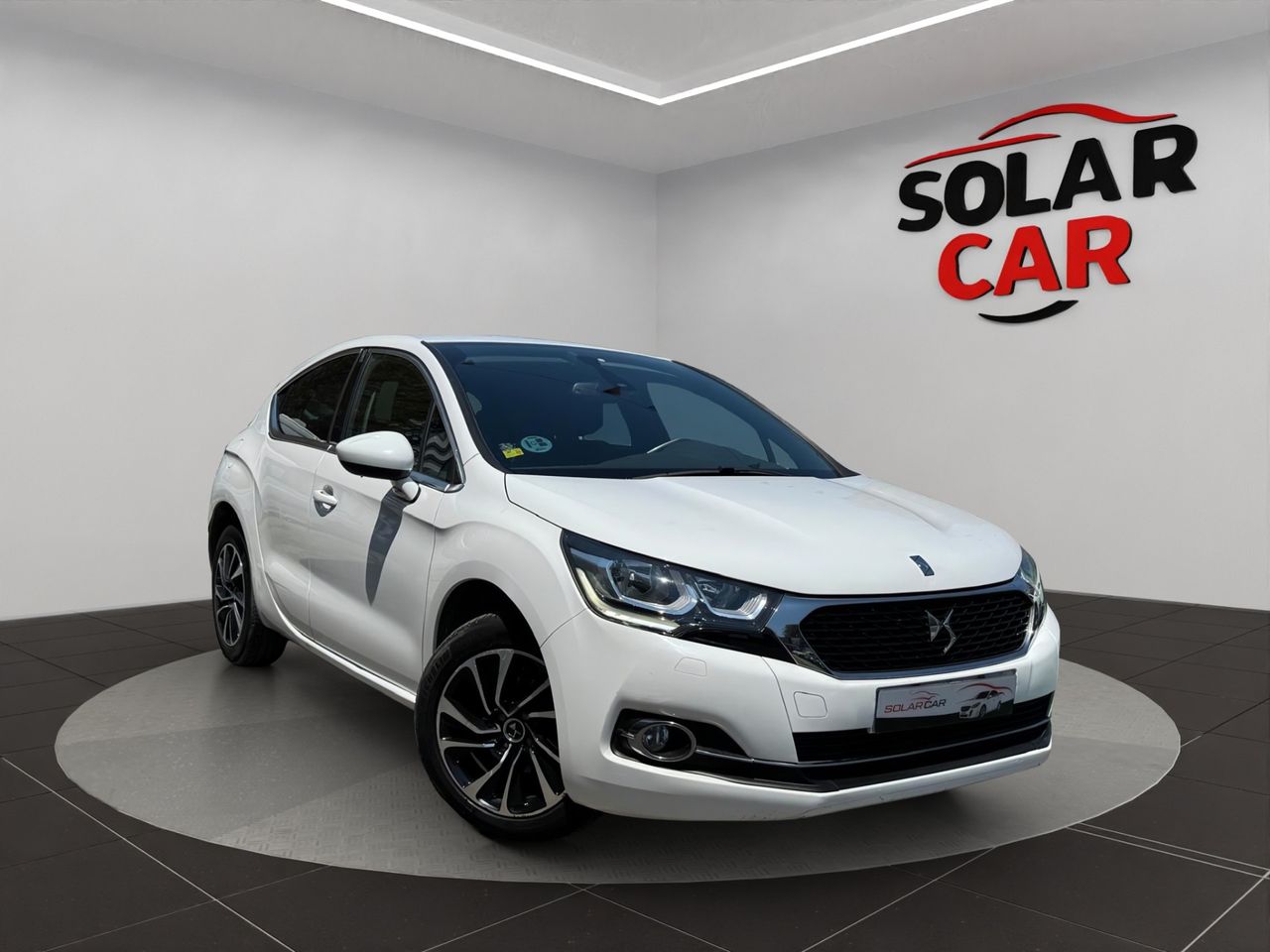 DS DS 4 BlueHDi 100 Desire - Foto 4