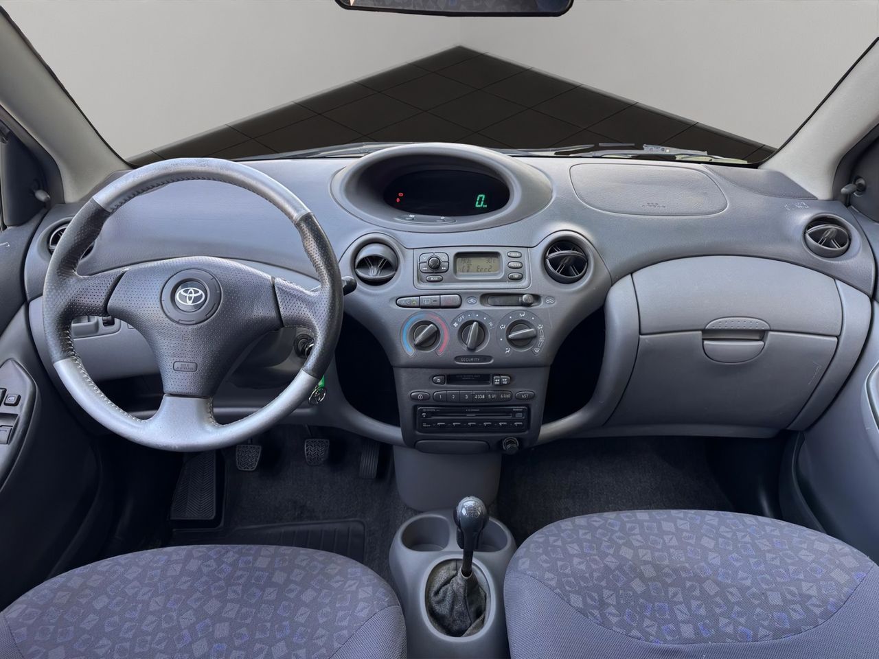 Toyota Yaris 5p 1.3 VVT-i Luna - Foto 20