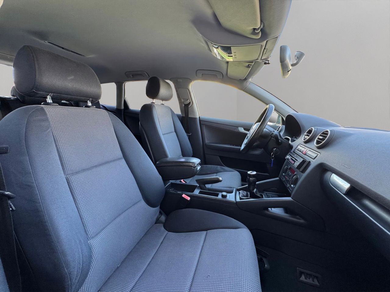 Audi A3 1.6 FSI Ambiente - Foto 12