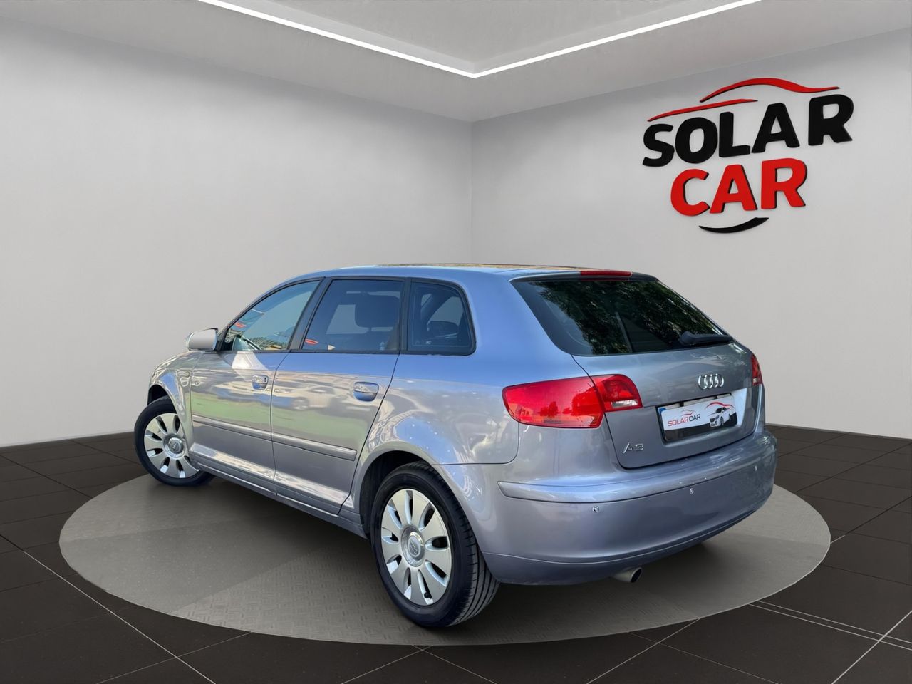 Audi A3 1.6 FSI Ambiente - Foto 23