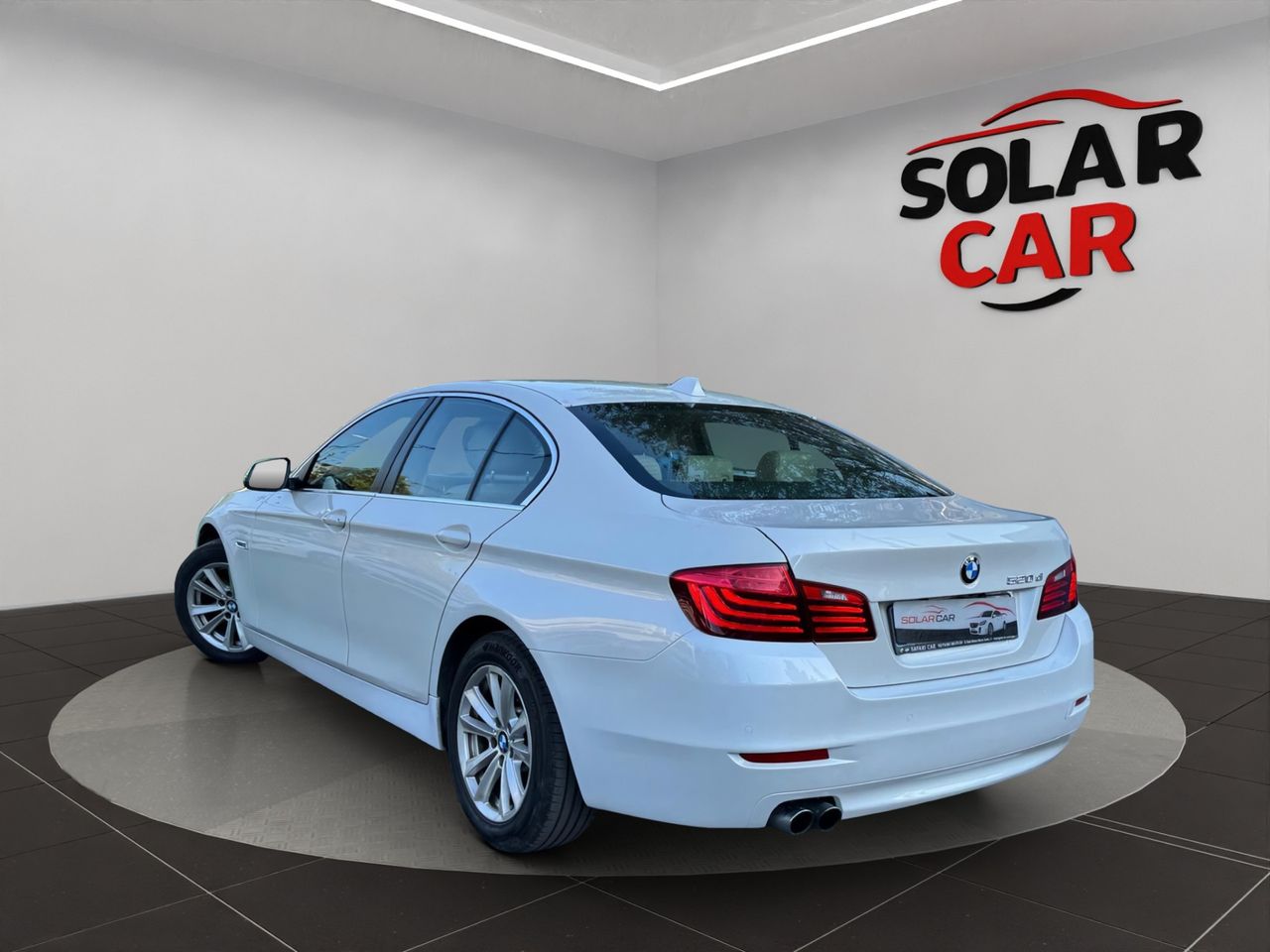 BMW Serie 5 520d Berlina Aut. - Foto 29