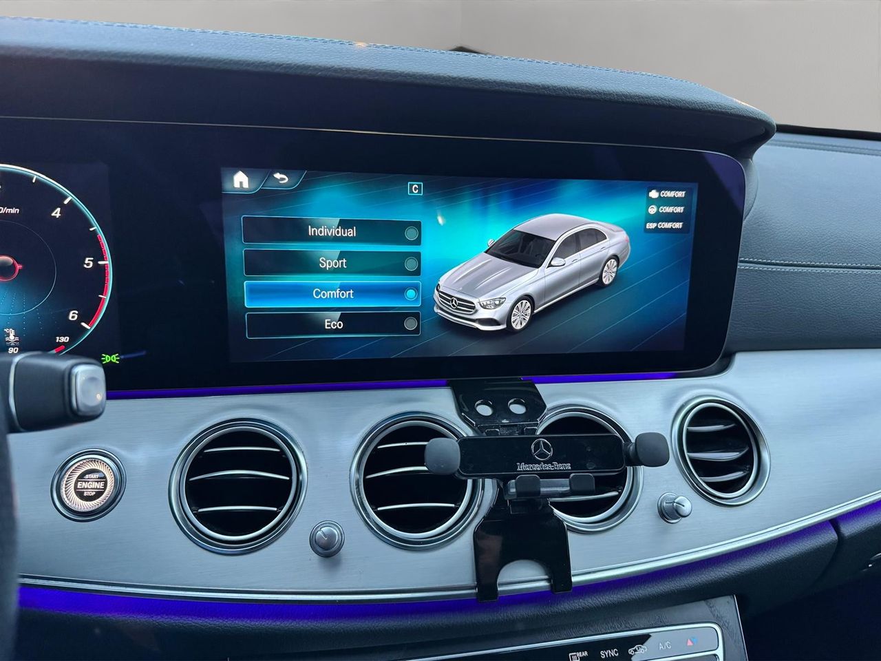Mercedes Clase E E 200 d Berlina - Foto 16
