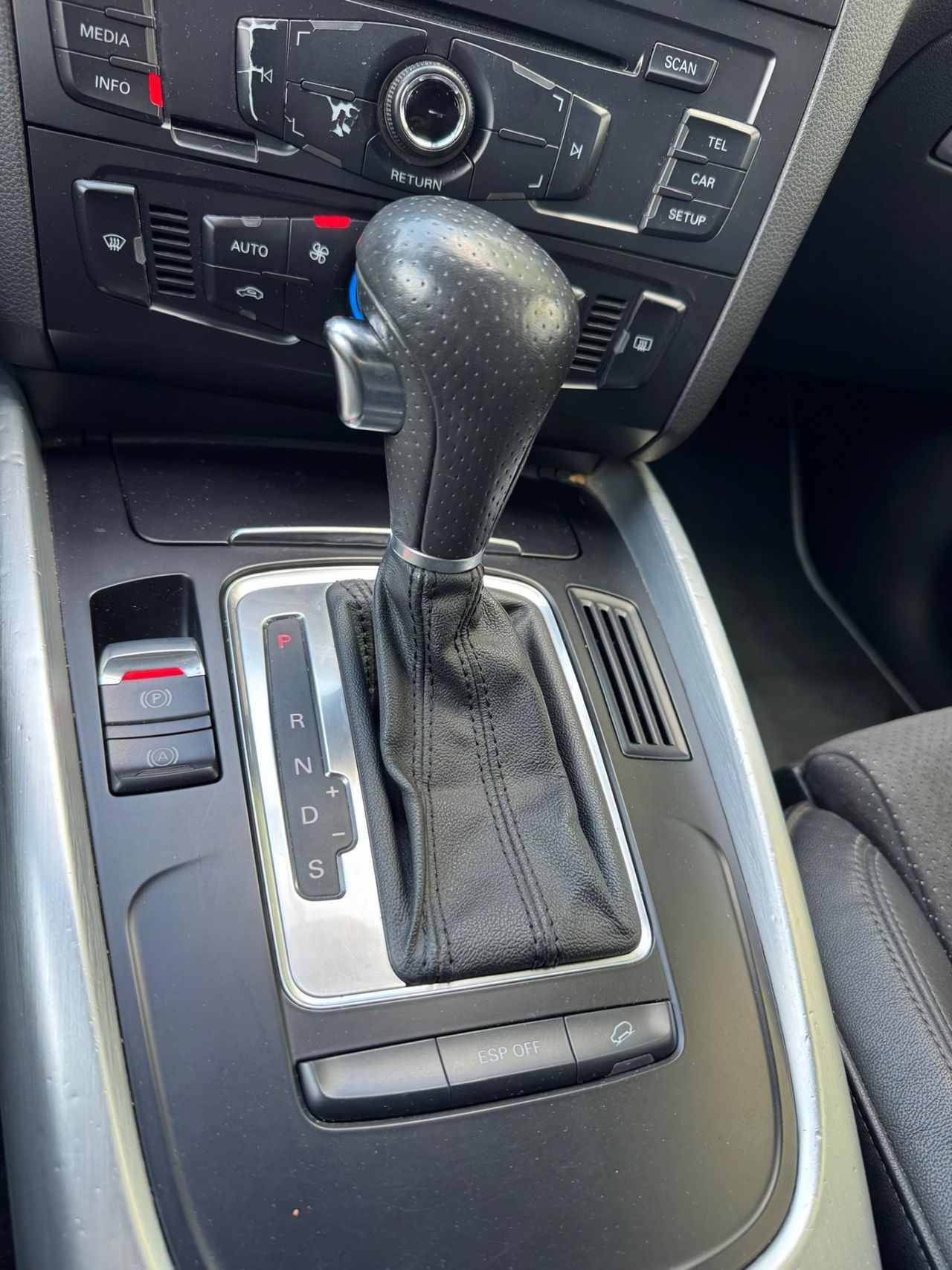 Audi Q5 2.0 TDI 170 CV quattro S tronic 7 vel. DPF - Foto 17