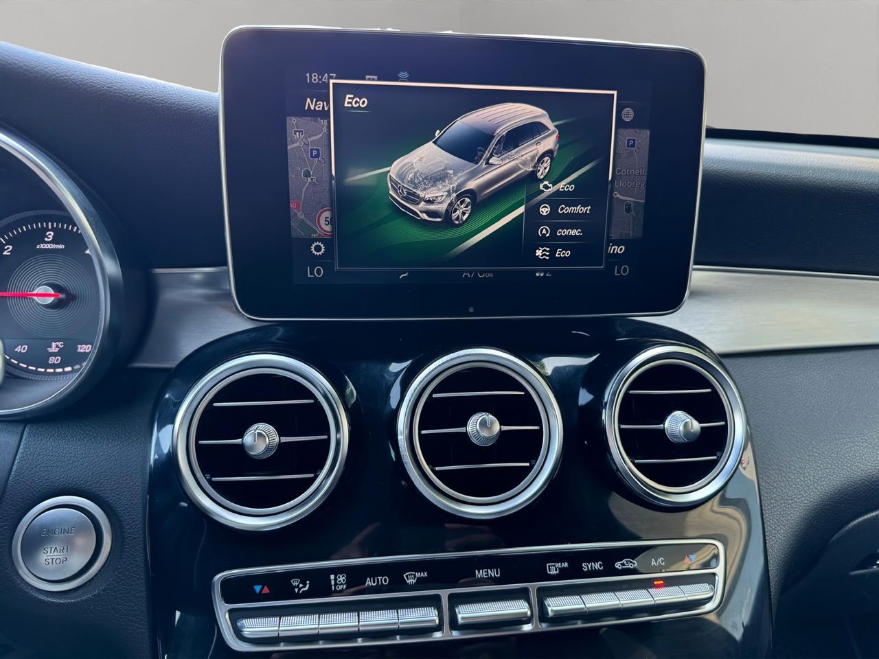 Mercedes GLC 220 d 4MATIC - Foto 16