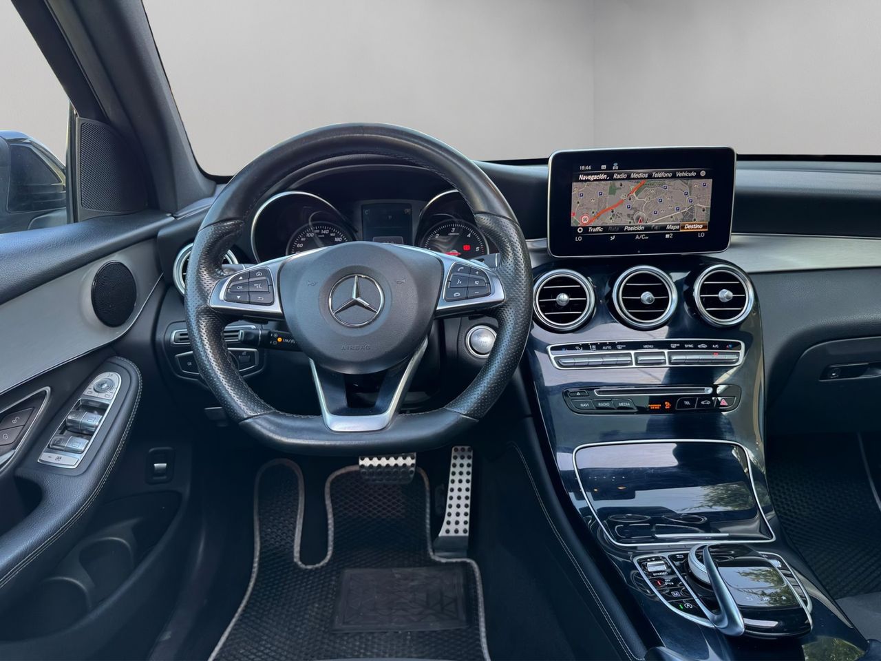 Mercedes GLC 220 d 4MATIC - Foto 25