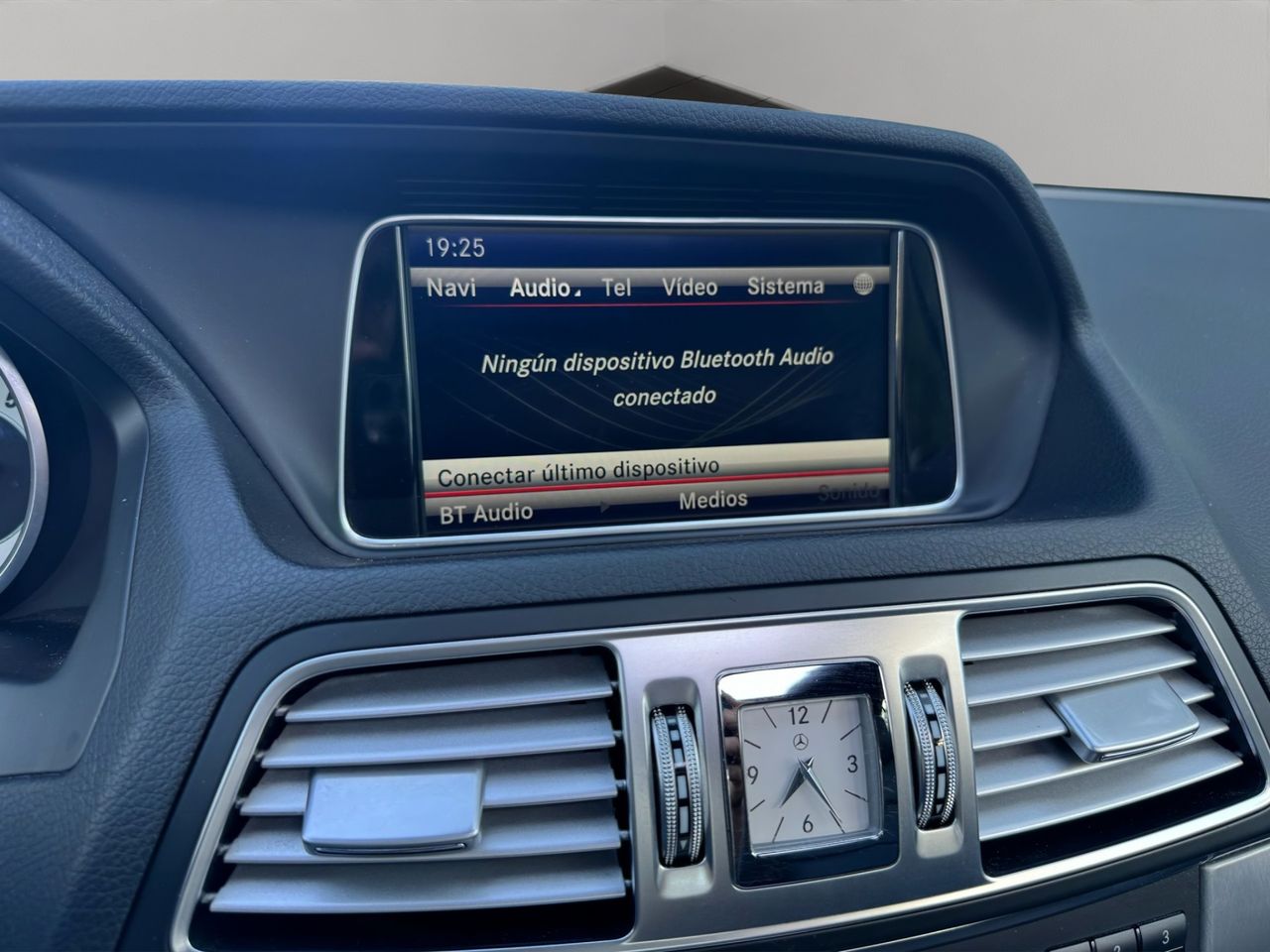 Mercedes Clase E E 250 Coupé - Foto 16