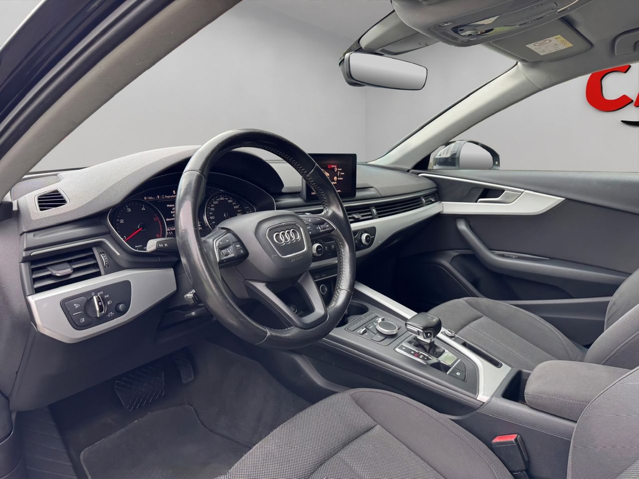 Audi A4 2.0 TDI 110 kW - Foto 8