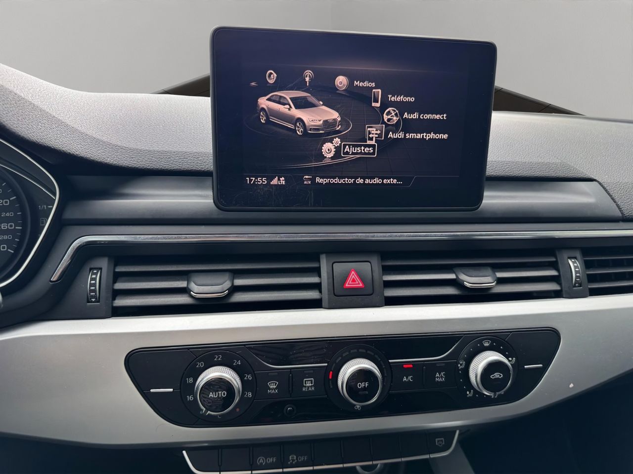 Audi A4 2.0 TDI 110 kW - Foto 14