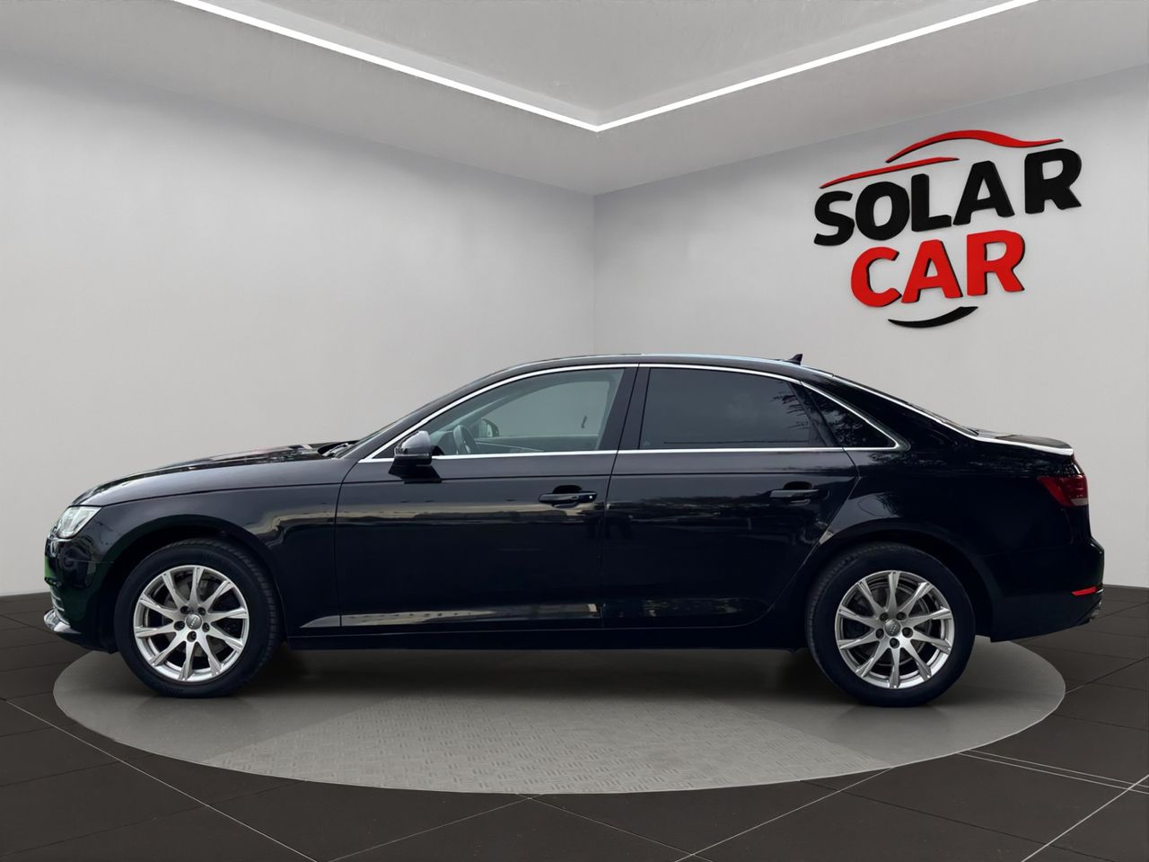 Audi A4 2.0 TDI 110 kW - Foto 6
