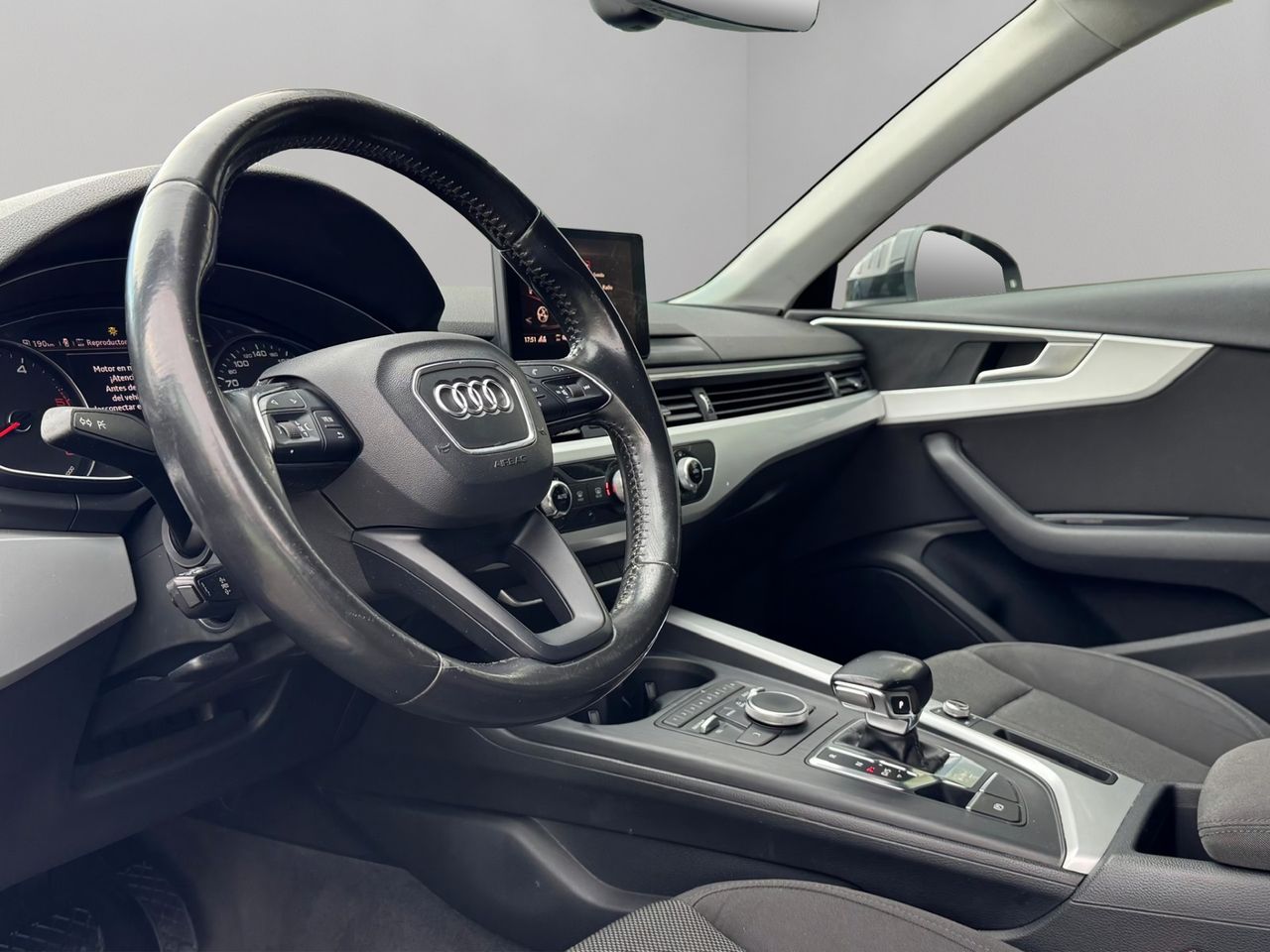 Audi A4 2.0 TDI 110 kW - Foto 7