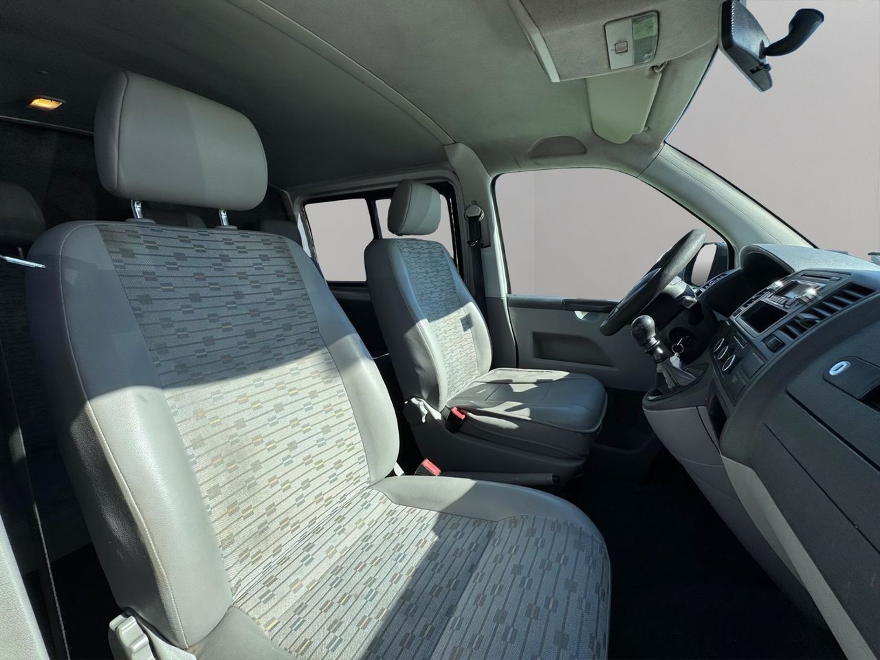 Volkswagen Transporter Mixto Corto TM 2.0 TDI 102cv 2.8T 5pl - Foto 12