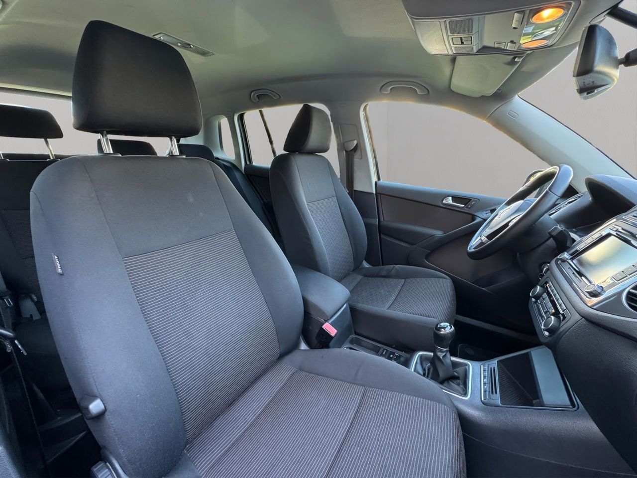 Volkswagen Tiguan T1 2.0 TDI 110 CV BlueMotion Technology 4x2 - Foto 12